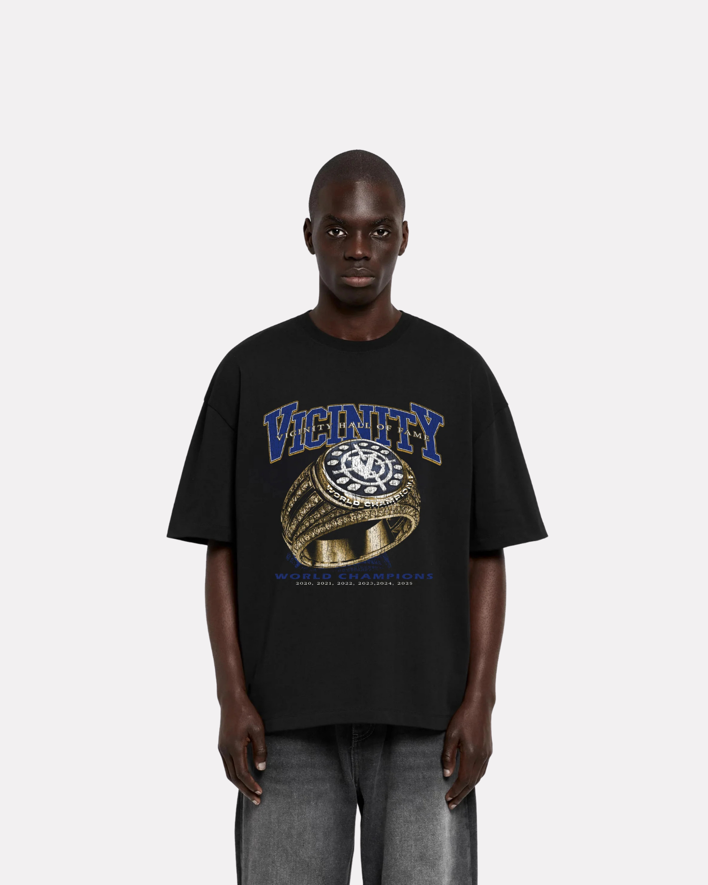 VICINITY - CHAMPION RING TEE BLACK