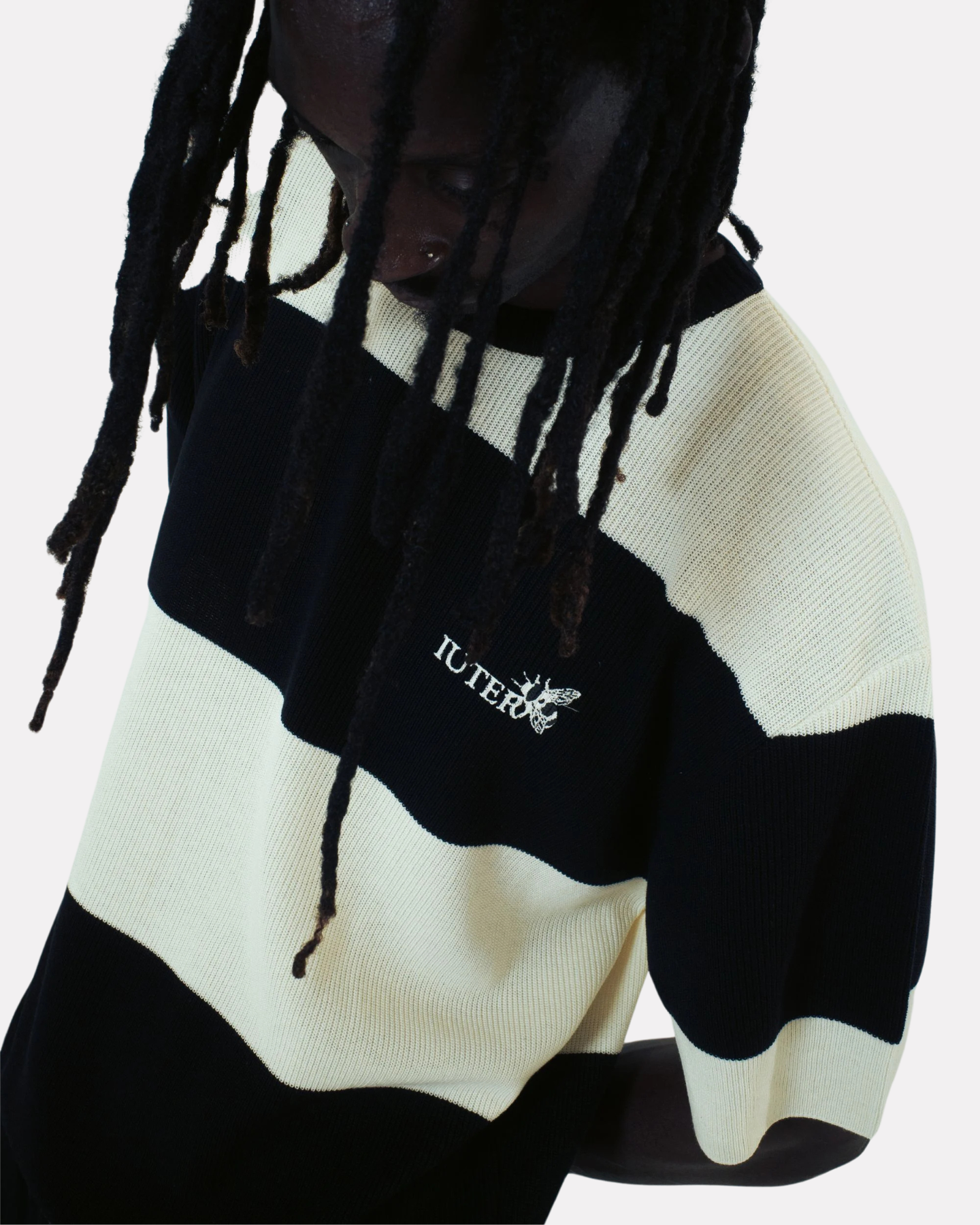 Iuter - Harmony band knit over tee black