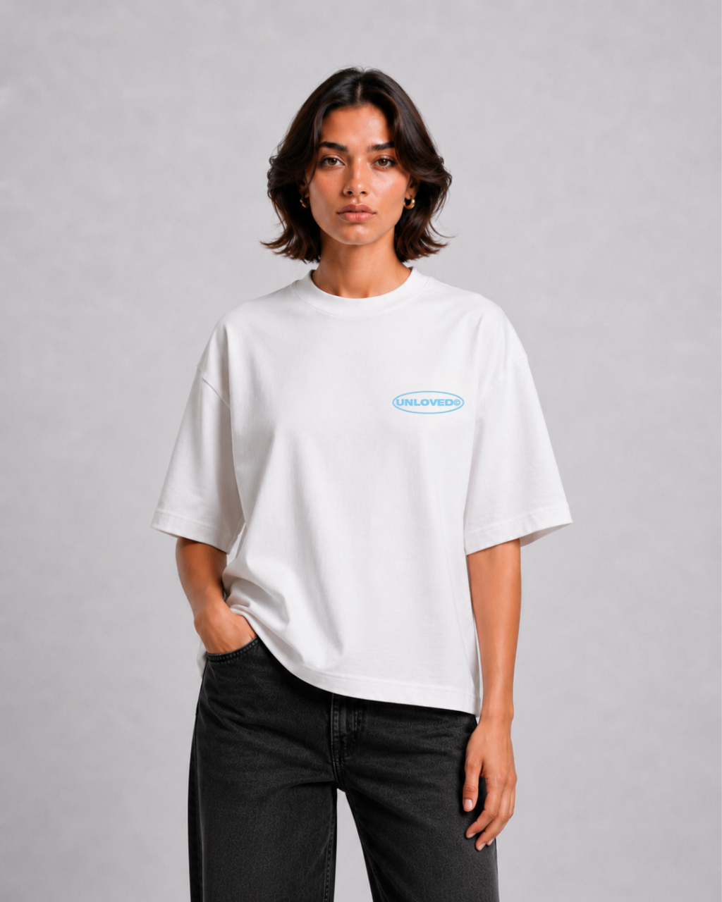 Unloved - Call me boxy tee bianco