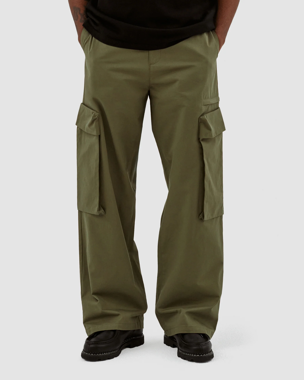ARTE ANTWERP - PARK POCKET PANTS DARK GREEN