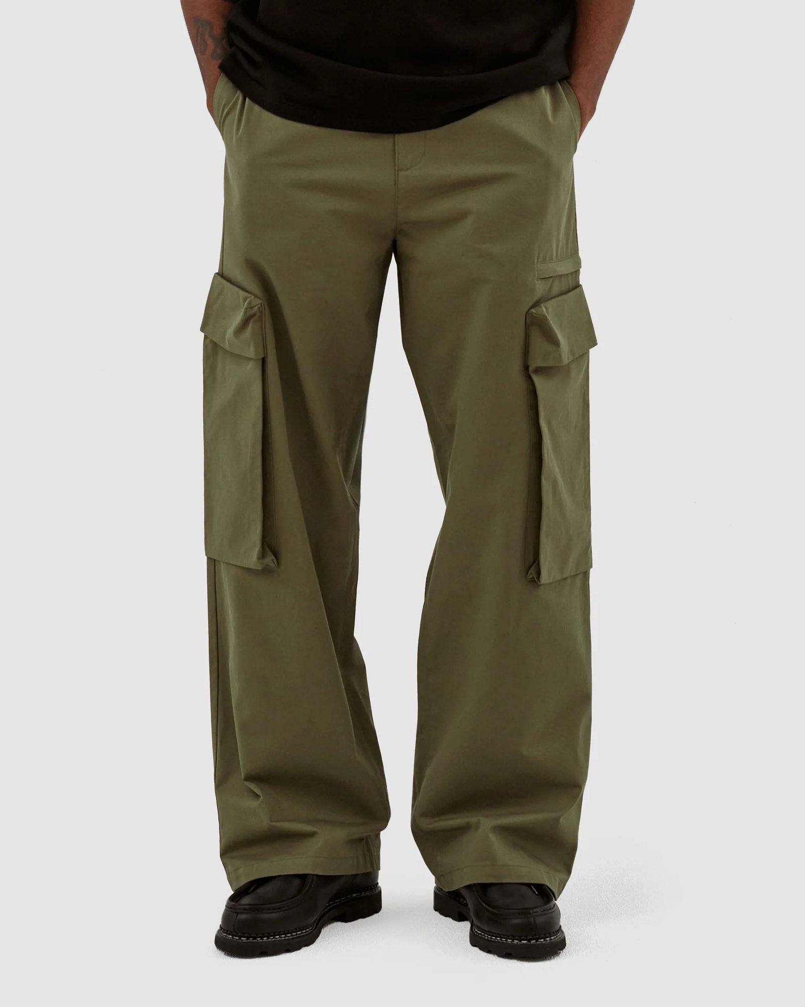 Arte Antwerp - Park pocket pants dark green