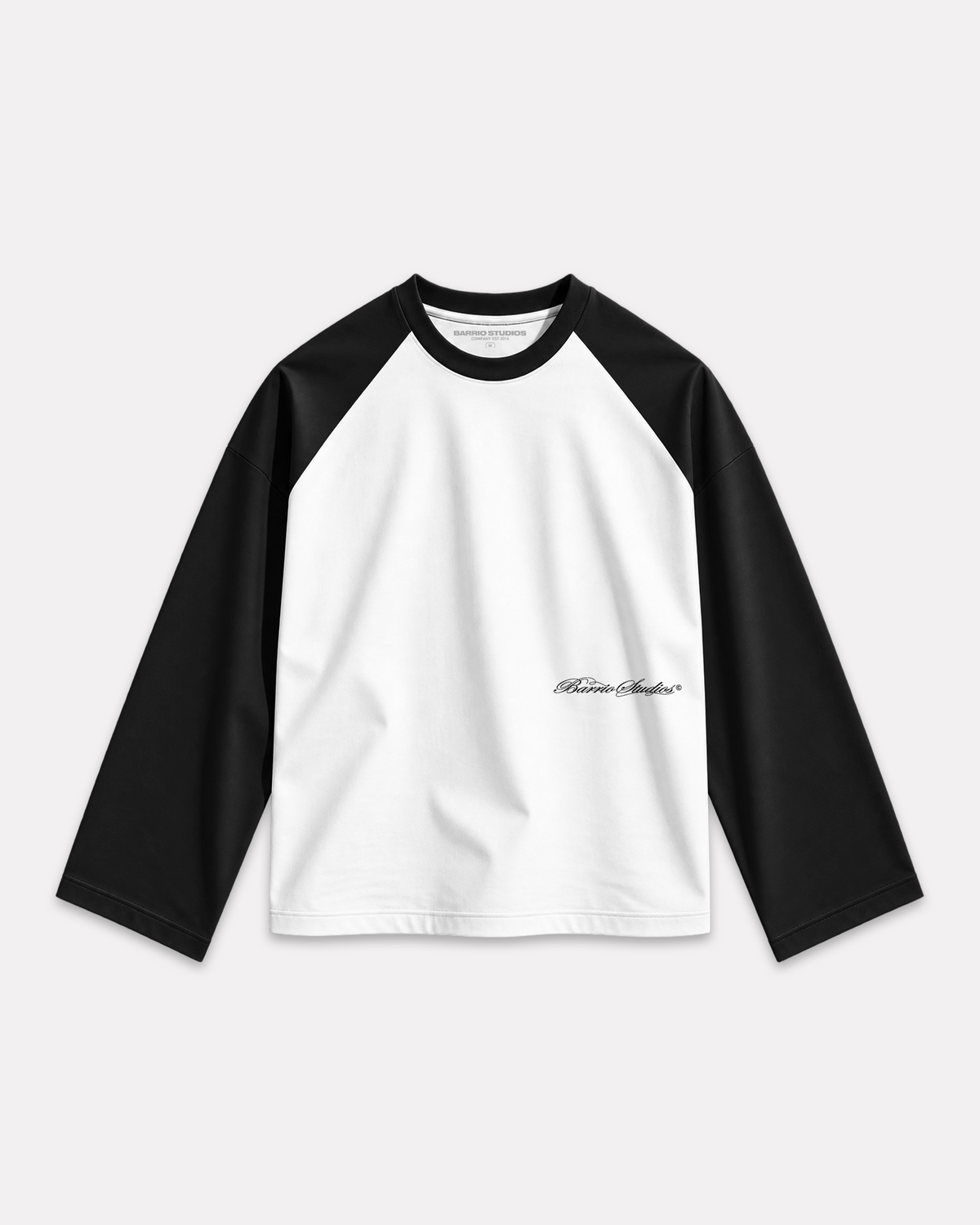 Barrio Studios - Longsleeve raglan boxy bianco nero
