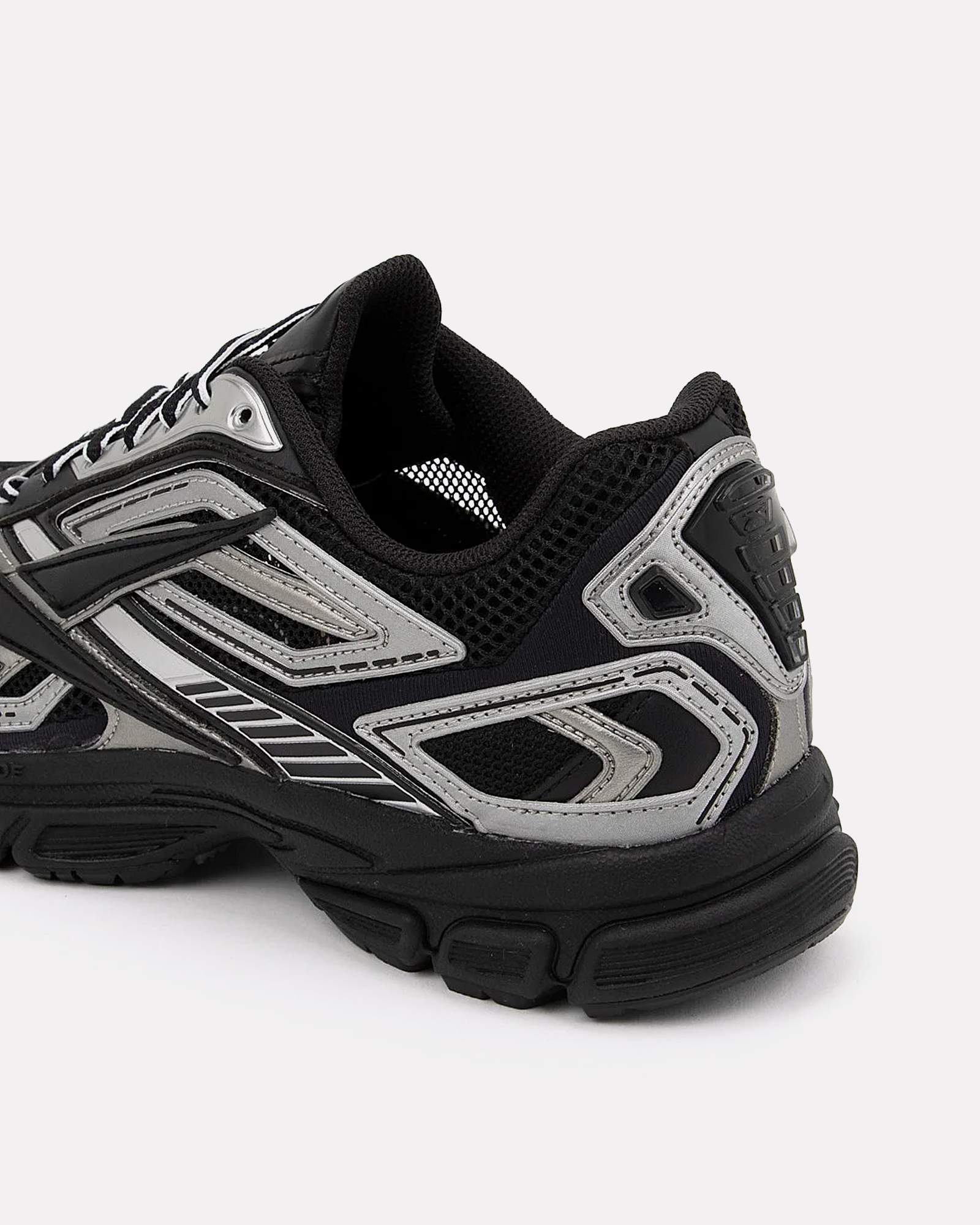 REEBOK LTD - PREMIER ROAD ULTRA METALLIC BLACK