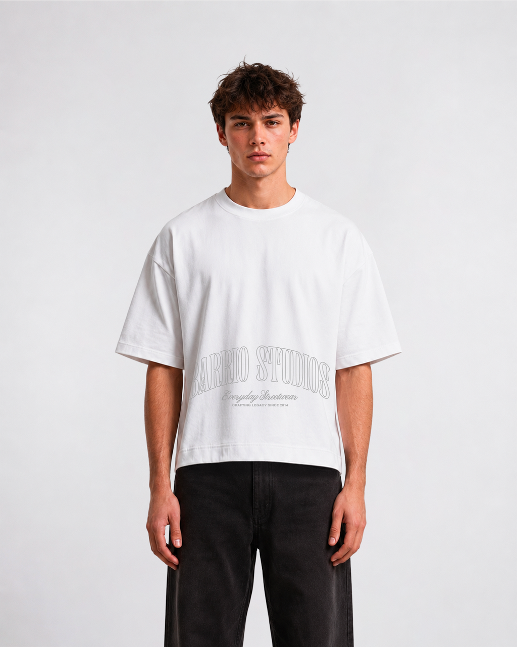 Barrio Studios - Legacy boxy tee bianco