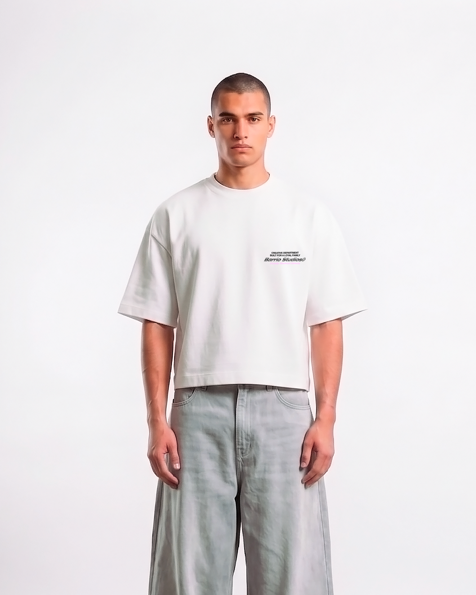 Barrio Studios - Chrome logo boxy tee bianco